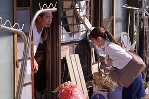 Bố Người chồng hứa với người tình của con trai chỉ đút vào “10 giây” thôi, nhưng…