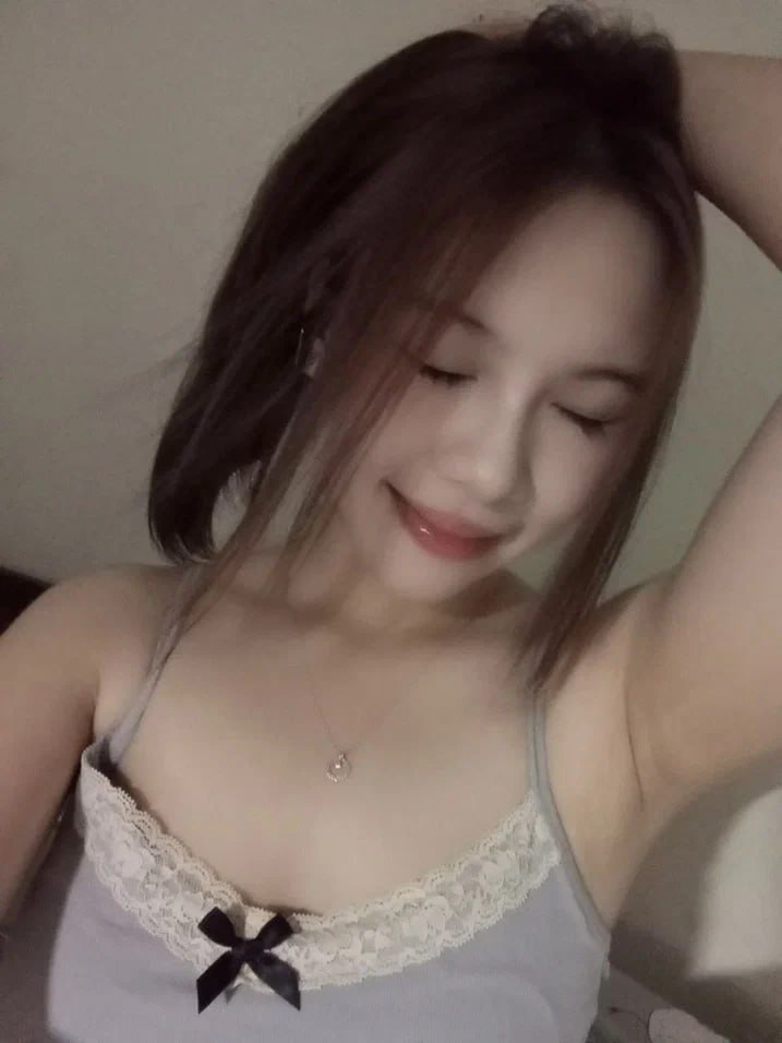 Hot japan girl Hina Maeda fuck with two older man